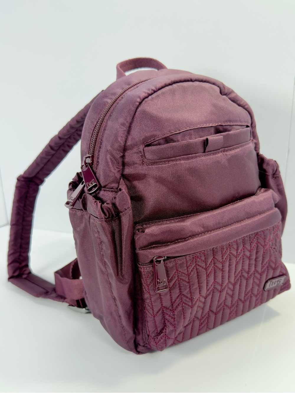 LUG Orbit Mini adjustable backpack Shimmer Wine Burgundy Purple - Picture 5 of 16